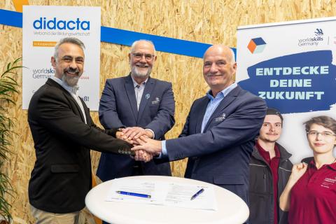 WEE Pros and WorldSkills Germany Sign Memorandum of Understanding